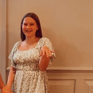 Meet your Posher, Bella